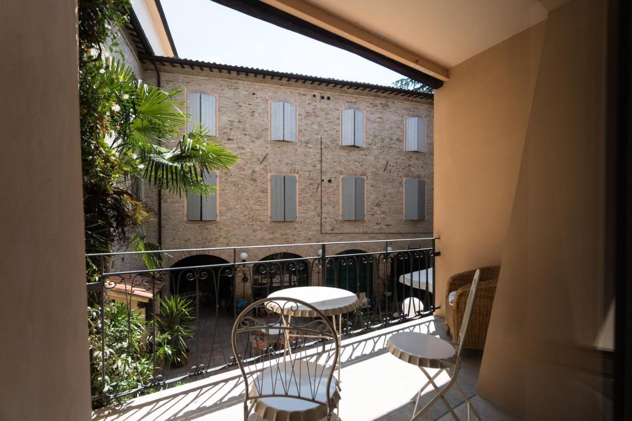 Relais B&B Corte Dei Turchi Longiano Екстер'єр фото